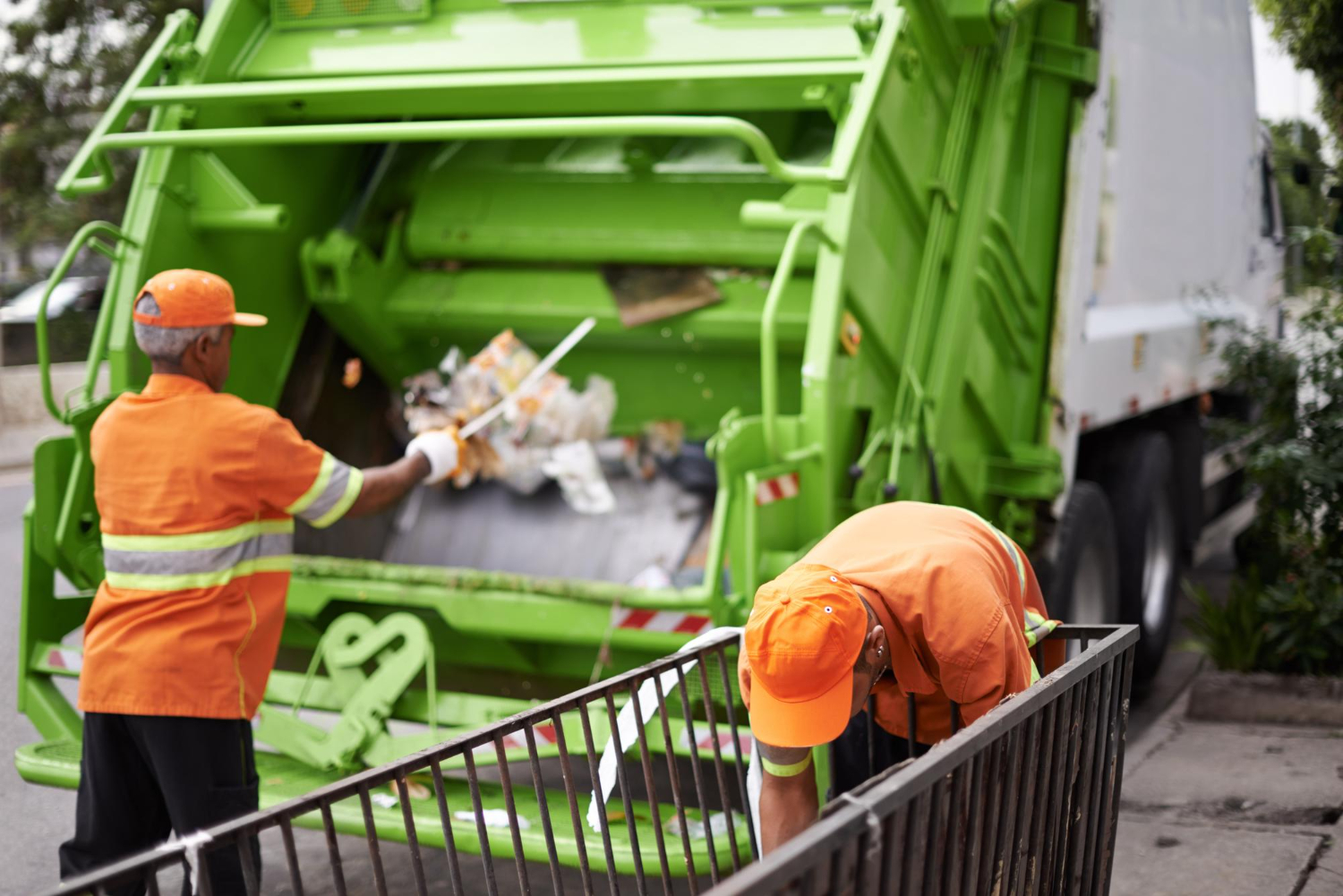 GIS-Enhanced Waste Management Solutions
